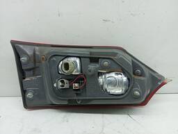 LANTERNA TRASEIRA ESQUERDA COROLLA 2015 A 2017 (MALA)