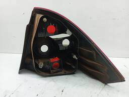 LANTERNA TRASEIRA ESQUERDA FIESTA SEDAN 2005 A 2010 PARALELA