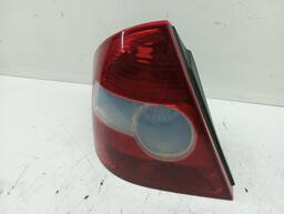 LANTERNA TRASEIRA ESQUERDA FIESTA SEDAN 2005 A 2010 PARALELA