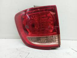 Lanterna Traseira Esquerda Toyota Sw4 2006 a 2008 (canto)