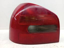 Lanterna Traseira Esquerda Audi A3 1997 a 2000
