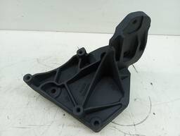 SUPORTE COMPRESSOR BOMBA GM ASTRA VECTRA ZAFIRA 03 A 12