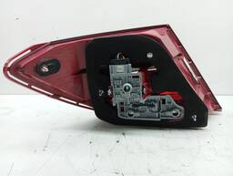 LANTERNA TRASEIRA DIREITA MERCEDES C180 C200 2012 A 2014