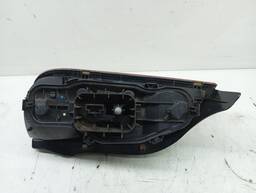 LANTERNA TRASEIRA DIREITA UP 2014 A 2017