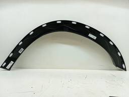 MOLDURA PARALAMA DIANTEIRO ESQUERDO RAM 2500 19/22 3500 22/