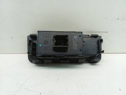 BOTÃO VIDRO ELÉTRICO TRAS ESQ ONIX 2013 2014 A 2019