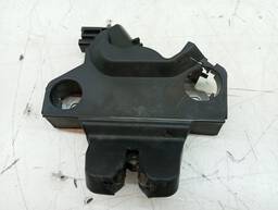 FECHADURA TAMPA TRASEIRA COROLLA YARIS SEDAN 2015 2016 2017/