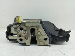 Fechadura Porta DE Corolla 03/14 Hilux Sw4 06/15 Rav4 07/18