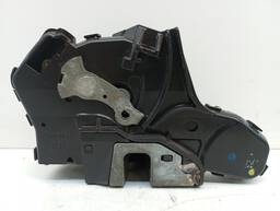 FECHADURA PORTA TRASEIRA DIR COROLLA 03 A 08 HILUX SW4 06/15