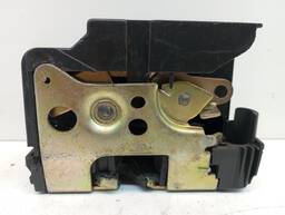 FECHADURA DA PORTA ESQUERDO DIANTEIRA ACCELO 915