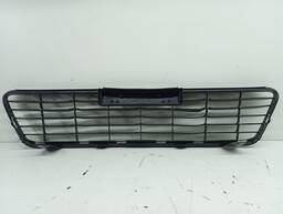 GRADE CENTRAL INFERIOR PARACHOQUE HILUX 2019 A 2020