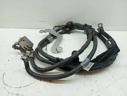 MODULO CABO POSITIVO BATERIA MERCEDES C180 2012 Á 2014