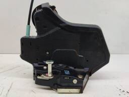 FECHADURA PORTA TRASEIRA ESQ COROLLA 03 A 08 HILUX SW4 06/15