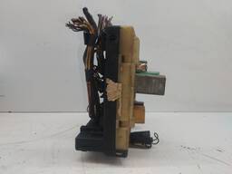 CAIXA DE FUSÍVEL FORD E VW LOGUS ESCORT 1.8 1997 A 02