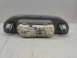 ALÇA PEGA MÃO C/ LUZ FIAT TORO 2016 A 2025