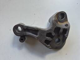 Suporte coxin hidráulico new fiesta 14 a 17