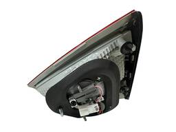 LANTERNA TRASEIRA ESQUERDA IX35 2010 A 2022 (MALA)