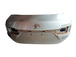 TAMPA TRASEIRA COROLLA 2015 A 2019 PRATA 