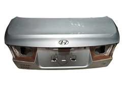 TAMPA TRASEIRA AZERA 2008 A 2011 PRATA