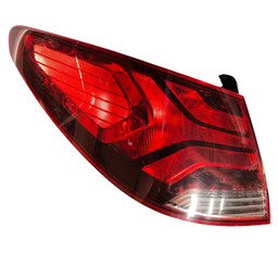 LANTERNA TRASEIRA ESQUERDA HB20 SEDAN 2020 2021 2022 CANTO