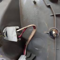 LANTERNA TRASEIRA ESQUERDA COROLLA 1998 A 2002 (MALA)