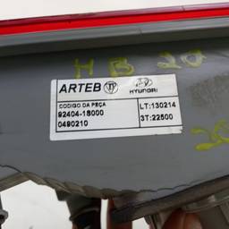 LANTERNA TRASEIRA DIREITA HB20 HATCH 2013/2019 MALA ORIGINAL