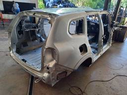 TRASEIRA RENAULT DUSTER 2021 2022 2023/