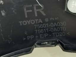 MOLDURA PARALAMA DIANTEIRO DIREITO COROLLA CROSS 2022 2023/