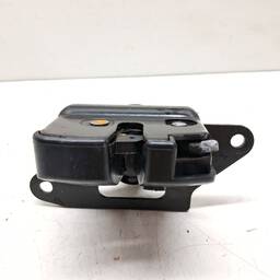 FECHADURA TAMPA TRASEIRA MOBI 2017 2018 2019/..