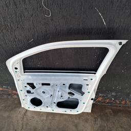 PORTA DIANTEIRA DIREITA MOBI 2017 2018/ STRADA 2020/..