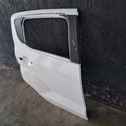 PORTA TRASEIRA DIREITA MOBI 2017/