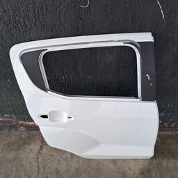PORTA TRASEIRA DIREITA MOBI 2017/
