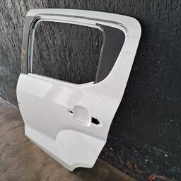 PORTA TRASEIRA ESQUERDA MOBI 2017/