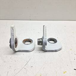 DOBRADIÇA PORTA TRASEIRA ESQUERDA MOBI 2017 2018/