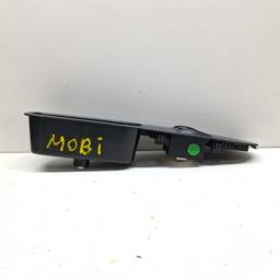 BOTÃO VIDRO ELÉTRICO DIANTEIRO ESQU MOBI 2017/ STRADA 2020/