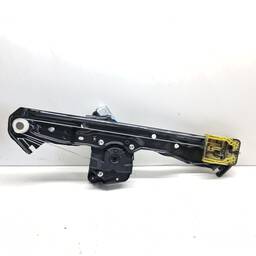 MÁQUINA DE VIDRO PORTA DIANTEIRA DIR MOBI 17/ STRADA 20/ ELÉ