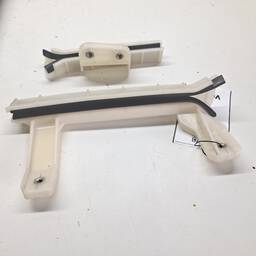 GUIA VIDRO PORTA TRASEIRA ESQUERDA MOBI 2017 2018/