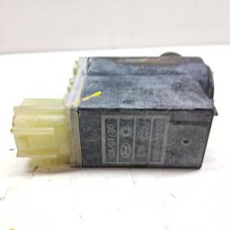 BOMBA ESGUICHO LIMPADOR DIANTEIRO HB20 2020 A 2022