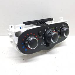 BOTAO COMANDO AR CONDICIONADO CAPTUR 1.6 2017 A 2020