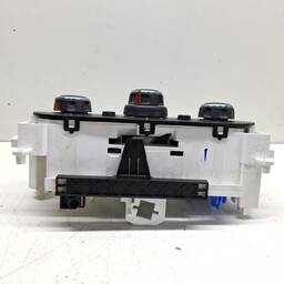 BOTAO COMANDO AR CONDICIONADO CAPTUR 1.6 2017 A 2020