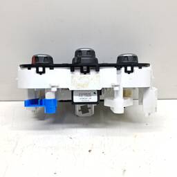 BOTAO COMANDO AR CONDICIONADO CAPTUR 1.6 2017 A 2020