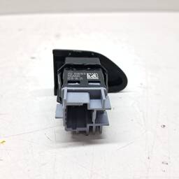 BOTÃO TRAVA PORTAS CAPTUR DUSTER 2017 A 2020