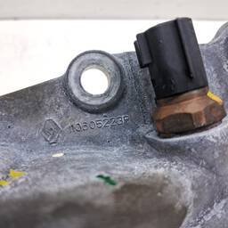 CARCAÇA VÁLVULA TERMOSTÁTICA CAPTUR SANDERO DUSTER 1.6 17/