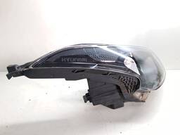 FAROL DIREITO HB20 2020 2021 A 2022 PEQ/REPARO