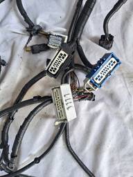 CHICOTE CARROCERIA DISCOVERY 3 2.7 2006 A 2009 YNN500650A 