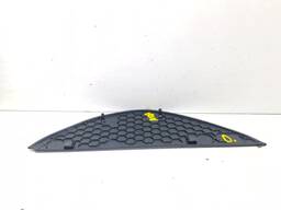 ACABAMENTO PAINEL LADO DIREITO MOBI 2017 A 2024