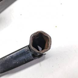 MACACO HIDRAULICO PRISMA ONIX 2013 A 2019