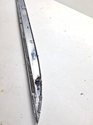 FRISO PORTA DIANTEIRA ESQUERDA AZERA 2011 A 2017 