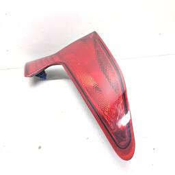 LANTERNA TRASEIRA DIREITA HB20 HATCH 2020 A 2022 (MALA)