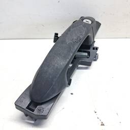 MAÇANETA EXTERNA DIANTEIRA ESQUERDA FORD KA 2015 A 2021